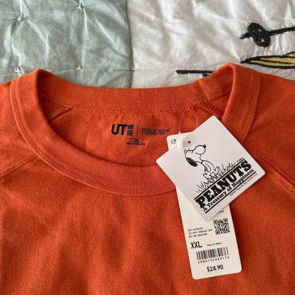 Peanuts Rust Orange Snoopy T-Shirt - Picture 3 of 6